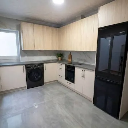 Cocina en roble claro